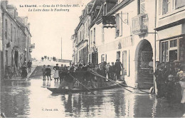 LA CHARITE - Crue Du 19 Octobre 1907 - La Loire Dans Le Faubourg - état - La Charité Sur Loire