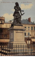 BEAUVAIS - Statue De Jeanne Hachette - Très Bon état - Beauvais