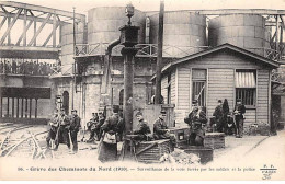 Grève Des Cheminots Du Nord (1910) - Surveillance De La Voie Ferrée Par Les Soldats Et La Police - Très Bon état - Autres & Non Classés