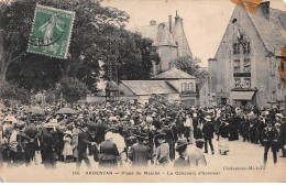 ARGENTAN - Place Du Marché - Le Concours D'honneur - état - Argentan