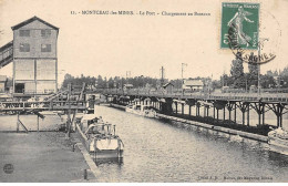 MONTCEAU LES MINES - Le Port - Chargement En Bateaux - Très Bon état - Montceau Les Mines