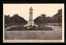 AK Targoviste, Bulevardu Carol I. Si Statua I. Eliade Radulescu  - Roumanie