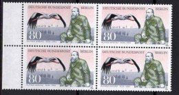 Berlin Poste N** Yv:683 Mi:722 Alfred Brehm Ornithologue (Bloc De 4) - Unused Stamps