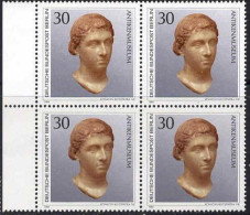 Berlin Poste N** Yv:669 Mi:708 Königin Kleopatra VII Bloc De 4 Bord De Feuille - Unused Stamps