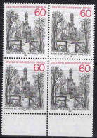 Berlin Poste N** Yv:647 Mi:686 Kirche St.Peter & Paul Bloc De 4 Bord De Feuille - Unused Stamps