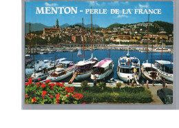 MENTON 06 - Le Port Et La Vieille Ville Bateau à Quai Voilier Perle De La France - Menton
