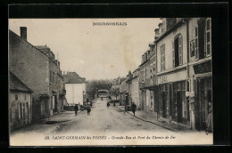 CPA St-Germain-des-Fossés, Grande-Rue Et Pont Du Chemin De Fer  - Other & Unclassified