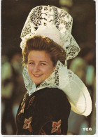 Costume De La Région De Quimperlé - Costumes