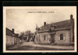 CPA Gannay-sur-Loire, La Poste  - Andere & Zonder Classificatie