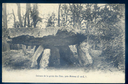 Cpa Du 37 Près Mettray , Dolmen De La Grotte Des Fées    STEP168 - Mettray