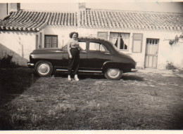 Photographie Photo Vintage Snapshot ST JEAN DE MONTS Femme Women Voiture Car  - Auto's