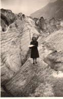 Photographie Photo Vintage Snapshot Femme Women MER DE GLACE - Lieux