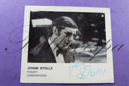 Johan Stollz Joannes Lucas E.J. Stolle Eeklo, 02 01 1930 – Gent, 3 04 2018 Belgische Zanger, Pianist En Compositeur - Handtekening