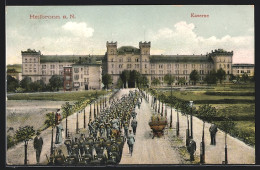 AK Heilbronn, Parade Vor Der Kaserne  - Heilbronn