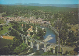 CPM Vogüé Le Viaduc Et La Vallée De L’Ardèche Oblitérée à Vals Les Bains Le 16-7-1985 - Puentes