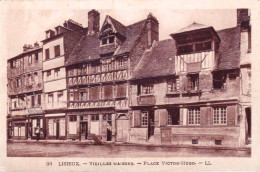 14 - Calvados -  LISIEUX -  Vieilles Maisons - Place Victor Hugo - Lisieux