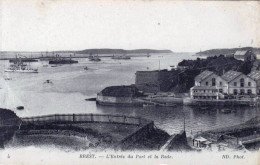 29 - Finistere - BREST -  L Entrée Du Port Et La Rade - Brest