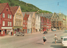 NORVEGE - Bergen - The Old Warehouses At Vagen - Animé - Colorisé - Carte Postale - Noorwegen