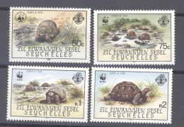 Seychelles  -  Zil Elwannen Sesel  :  Yv 120-23  **  Tortues - Seychelles (1976-...)