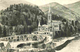 65 - Lourdes - Ville Connue Pour Son Pèlerinage Chrétien - CPA - Voir Scans Recto-Verso - Lourdes