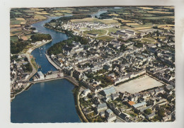 CPSM PONT L'ABBE (Finistère) - Le Centre De La Ville, L'étang Et La Rivière - Pont L'Abbe