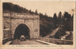 LE LIORAN - Le Tunnel Avec Voiture Ancienne - Autres & Non Classés