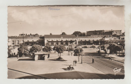 CPSM RENNES (Ille Et Vilaine) - La Gare - Rennes