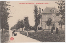 SOMME - OSSEY LES TROIS MAISONS - Mairie Et Ecole - L'Avenue - Andere & Zonder Classificatie