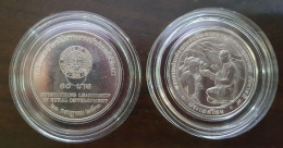 Thailand Coin 10 Baht 1987 Rural Development Leadership Y190 + Clear Holder - Thailand