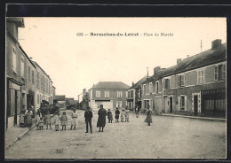 CPA Sermaises-du-Loiret, Place Du Marché  - Other & Unclassified