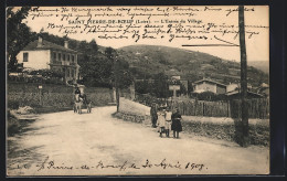 CPA Saint Pierre-de-Boeuf, L`Entrée Du Village  - Sonstige & Ohne Zuordnung