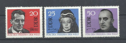 ALEMANIA   ORIENTAL   YVERT  752/54     MNH  ** - Unused Stamps