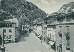 TAGLIACOZZO (  L'AQUILA ) PIAZZA OBELISCO - EDIZIONE DE LUCA - 1950s (20695) - L'Aquila