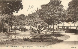 33 - Bordeaux - Square Gambetta - Animée - Oblitération Ronde De 1923 - CPA - Voir Scans Recto-Verso - Bordeaux