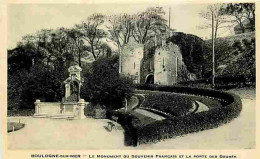 62 - Boulogne Sur Mer - Le Monument Du Souvenir Français Et La Porte Des Degrés - Ecrite - CPA - Voir Scans Recto-Verso - Boulogne Sur Mer
