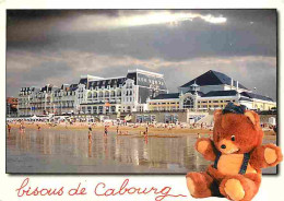 14 - Cabourg - La Plage Le Grand Hôtel Et Le Casino - Ours En Peluche - CPM - Voir Scans Recto-Verso - Cabourg