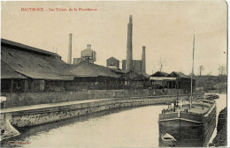 Hautmont Les Usines De La Providence Avec Péniches - Avesnes Sur Helpe