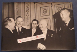 ● Anastase Mikoyan - Selwyn Lloyd - Kroutchev - Mac Millan Photo De Presse UK Embassy In Moscow 1959 Intercontinentale - Personalità
