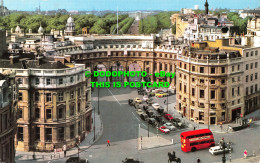 R513796 London. Admiralty Arch. John Hinde. Postcard - Andere & Zonder Classificatie