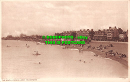 R513517 Felixstowe. The Beach Looking West. Postcard - Monde