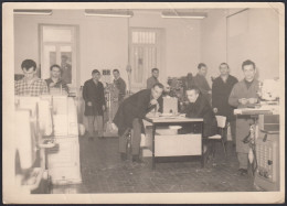 Italia Al Lavoro 1950, Operai In Stabilimento, Fotografia Vintage, Photo - Lugares