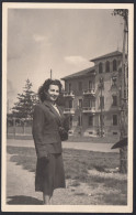 Torino 1940 - Donna In Abito Elegante - Fotografia Epoca - Vintage Photo - Lugares