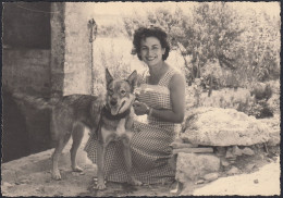 Foggia 1955 - Donna In Posa Con Cane - Fotografia Epoca - Vintage Photo - Lieux