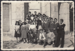 Davanti L'entrata Del Faro Di Brunate (CO) 1946 - Foto - Vintage Photo - Orte