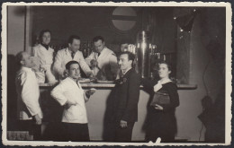 Italia 1950, Ristorante, Camerieri, Clienti, Foto Epoca, Vintage Photo - Places