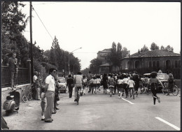 Legnano 1977 - Scena Di Una Gara Podistica Studentesca - Fotografia - Lieux