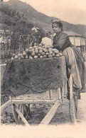 MENTON (Alpes-Maritimes) - Une Limoneuse - Précurseur - Menton