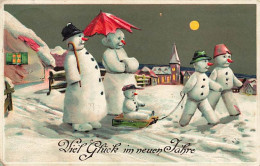 N°25075 - Carte Gaufrée - Viel Glück Im Neuen Jahre - Une Famille De Bonhomme De Neige Se Promenant - New Year