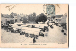 MER - Place Des Halles Jour De Marché - Très Bon état - Mer