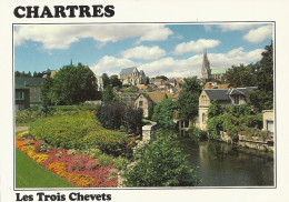 *CPM - 28 - CHARTRES - Panorama Dit Des "Trois Chevets" - Eglise St Pierre, Eglise St Aignan, Cathédrale - Chartres